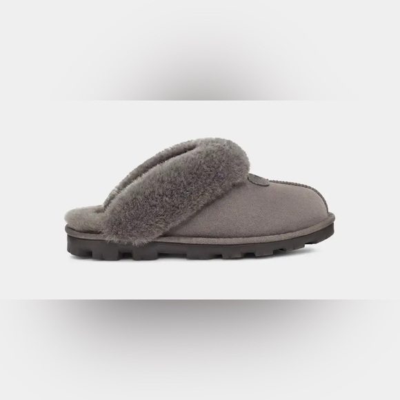 Ugg Coquette Slipper Size 7 NWT - Picture 2 of 14
